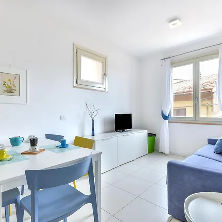 Apartment Aida *